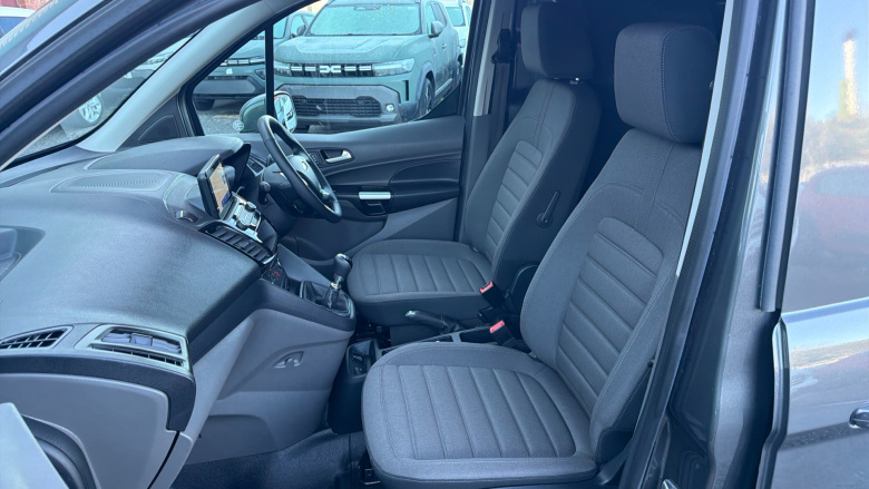 Ford Transit Connect 250 L2 Diesel 1.5 EcoBlue 100ps Limited Van